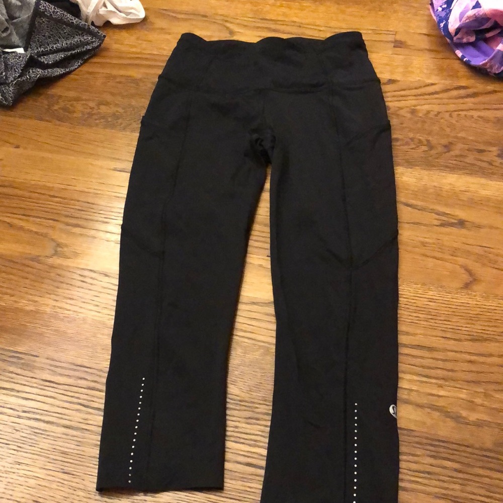 Lululemon cropped leggings